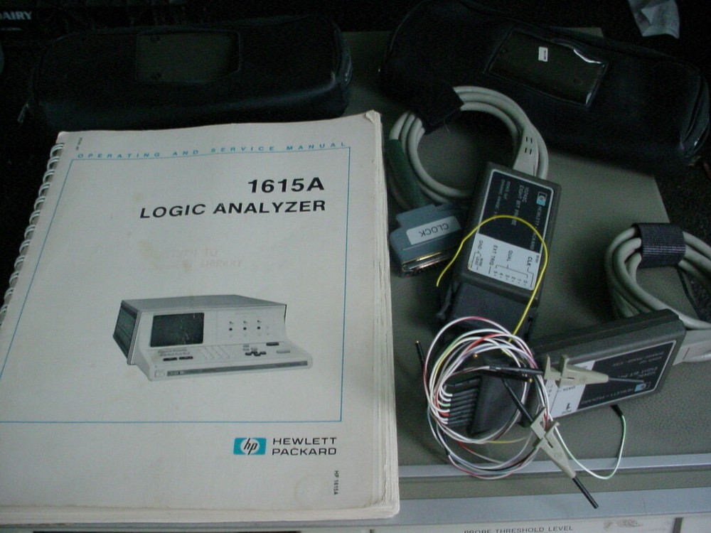 HP 1615A Logic Analyzer with Pods and manual