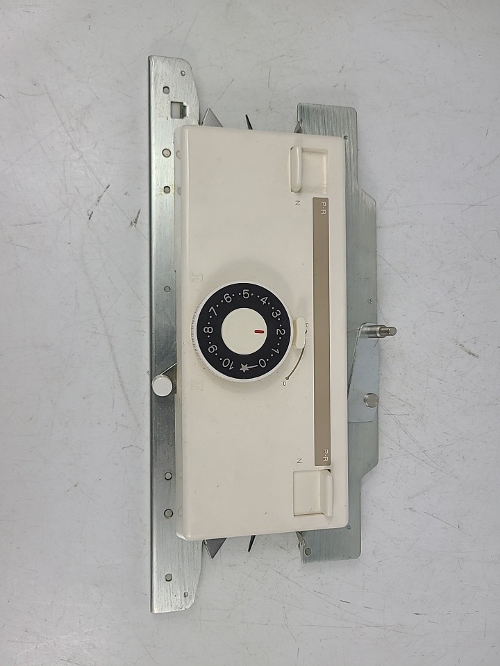 BROTHER KNITTING MACHINE KH930 CARRIAGE PART
