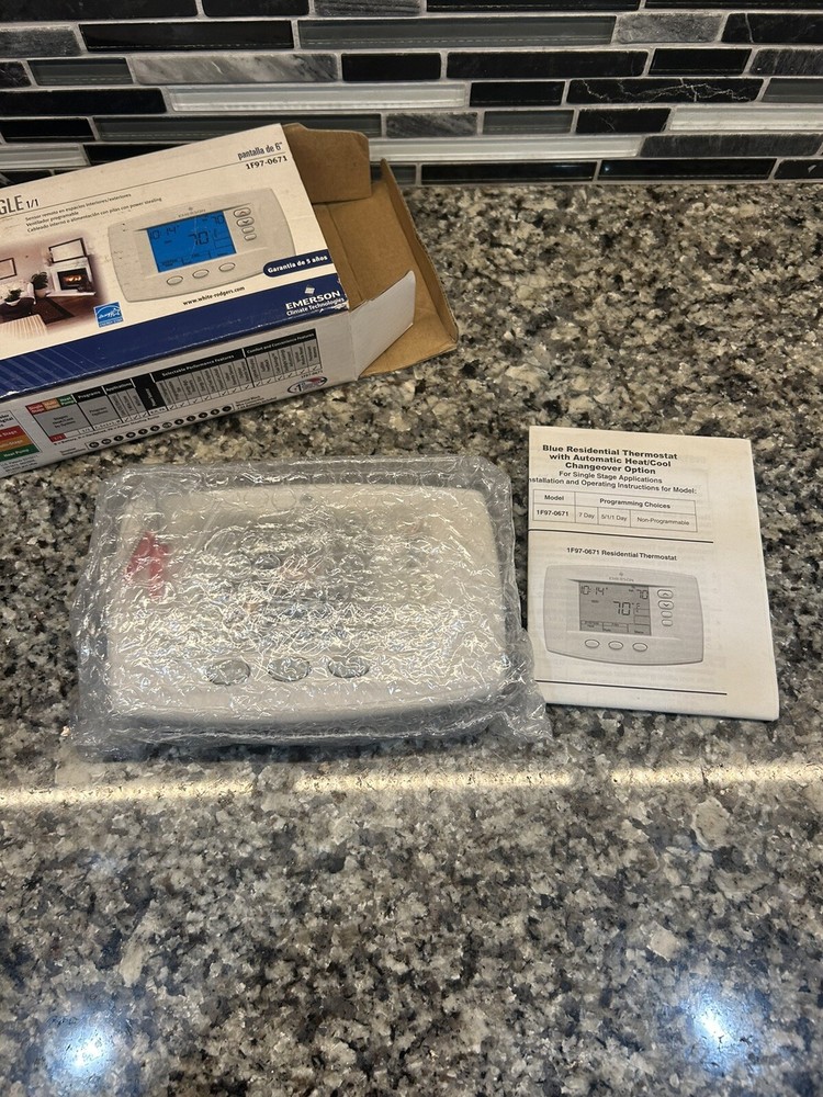 WHITE-RODGERS EMERSON 1F97-0671 BLUE SINGLE PROGRAMMABLE THERMOSTAT Singlestage