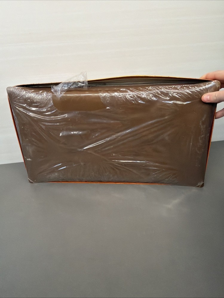 Vintage Sealed H&A Muzzle Loading Accessory Kit W/ Embossed Gun Power Flask Ms4