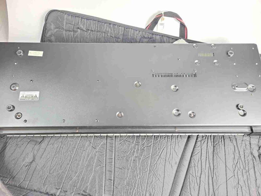 Technics SX-AX3 Synth Keyboard W/Case And Manual