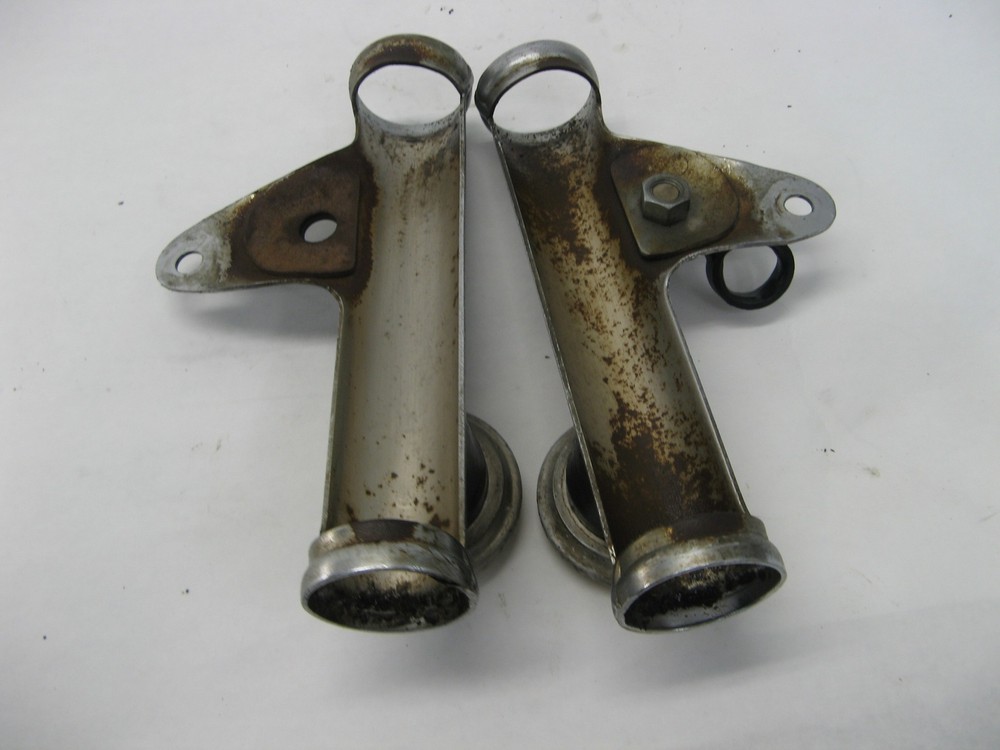 75 HONDA XL100 FORK EARS