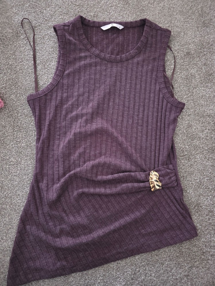 Womens Purple and Pink Clothes Bundle