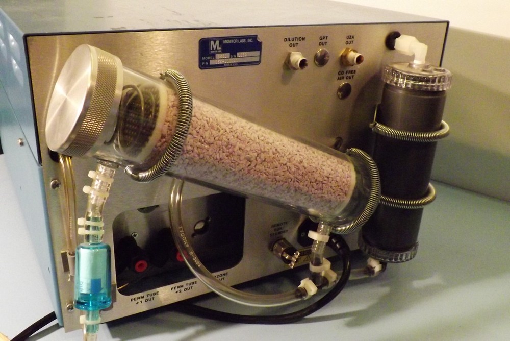 MONITOR LABS - Teledyne - Model 8500 Calibrator