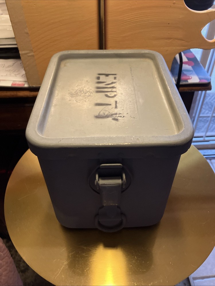 Metal Empty Signal Container MK3 M0D0