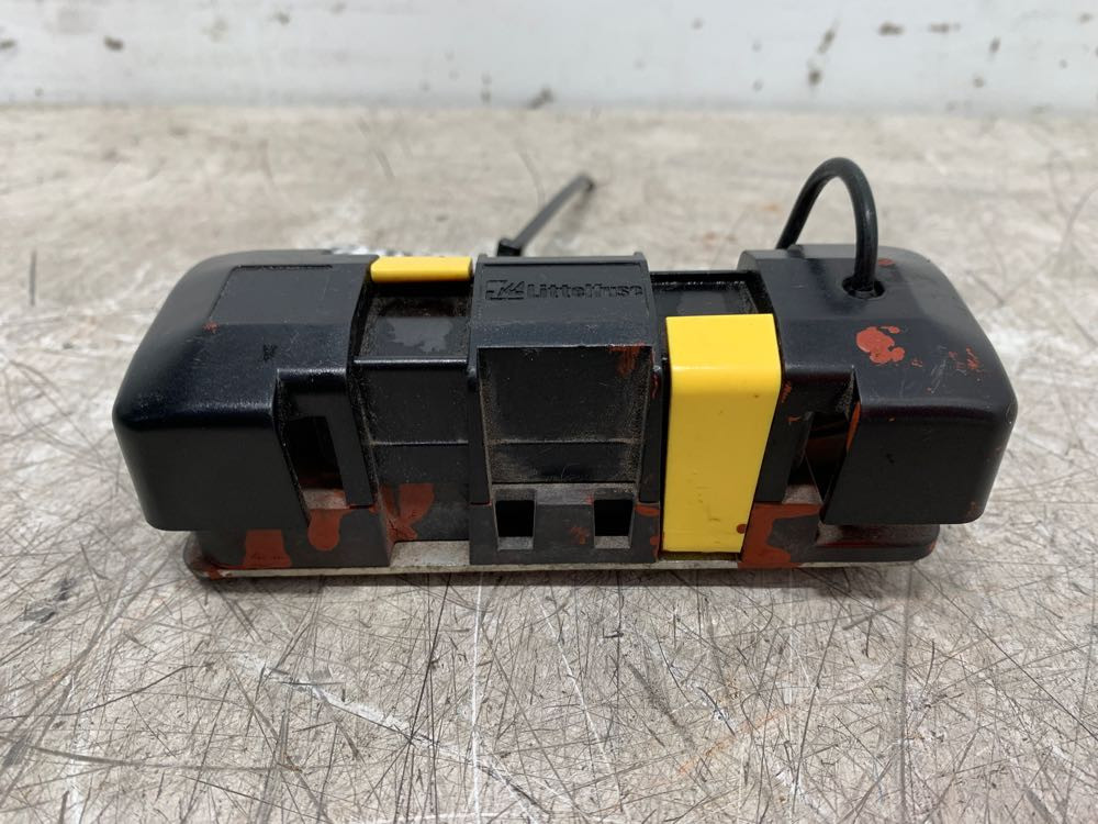 2020 Freightliner Cascadia Fuse Panel (628-10229)