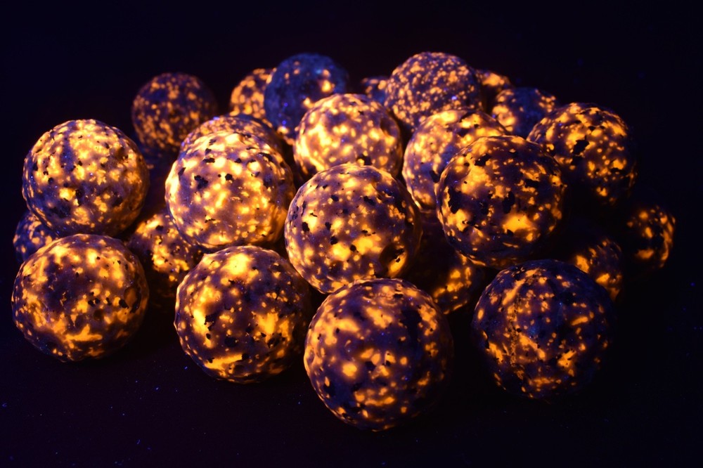 Small Yooperlite Moon Sphere – UV Reactive Crystal Sphere