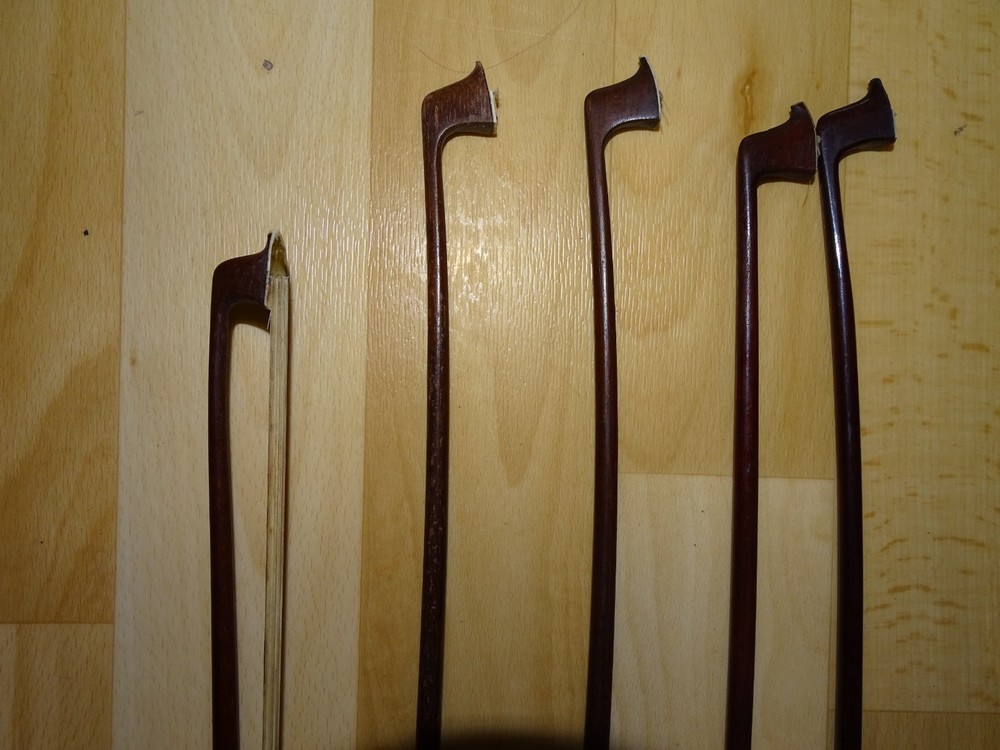 10 OLD VIOLIN BOWS FOR RENOVATION (S070)