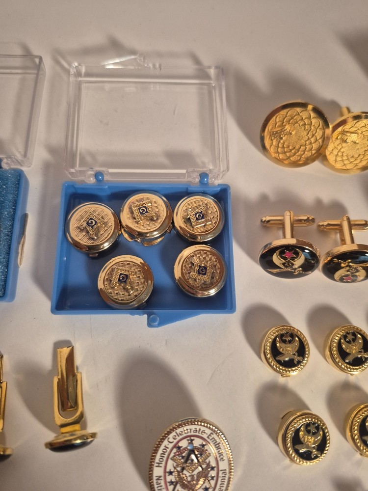 Lot Masonic & Scottish Rite Cuff Links, Pins, Button Caps