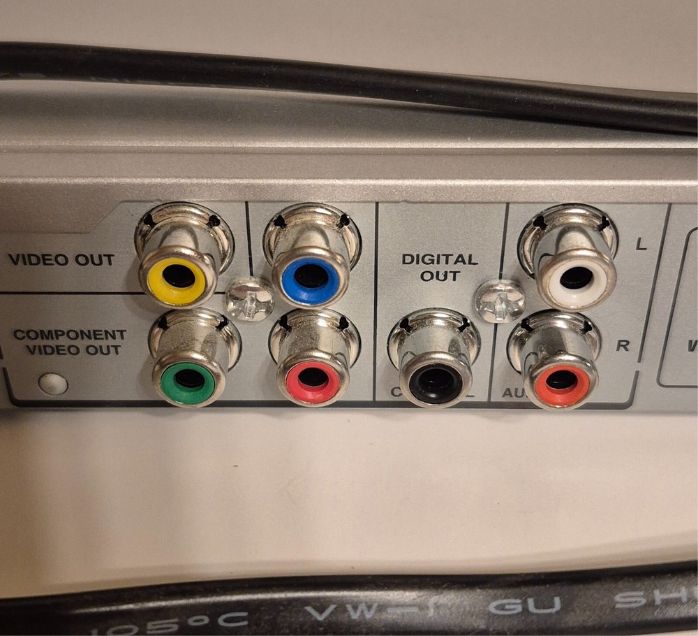 Philips DVP3040 DVD Player Discontinued