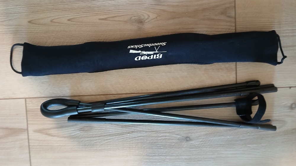 Lightweight Foldable Shock Corded folding shooting Stick