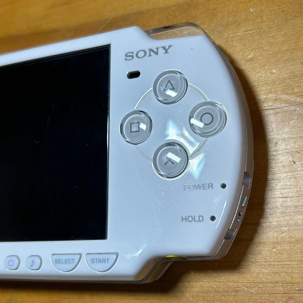 PSP 2000 Ceramic White 6299 From Japan