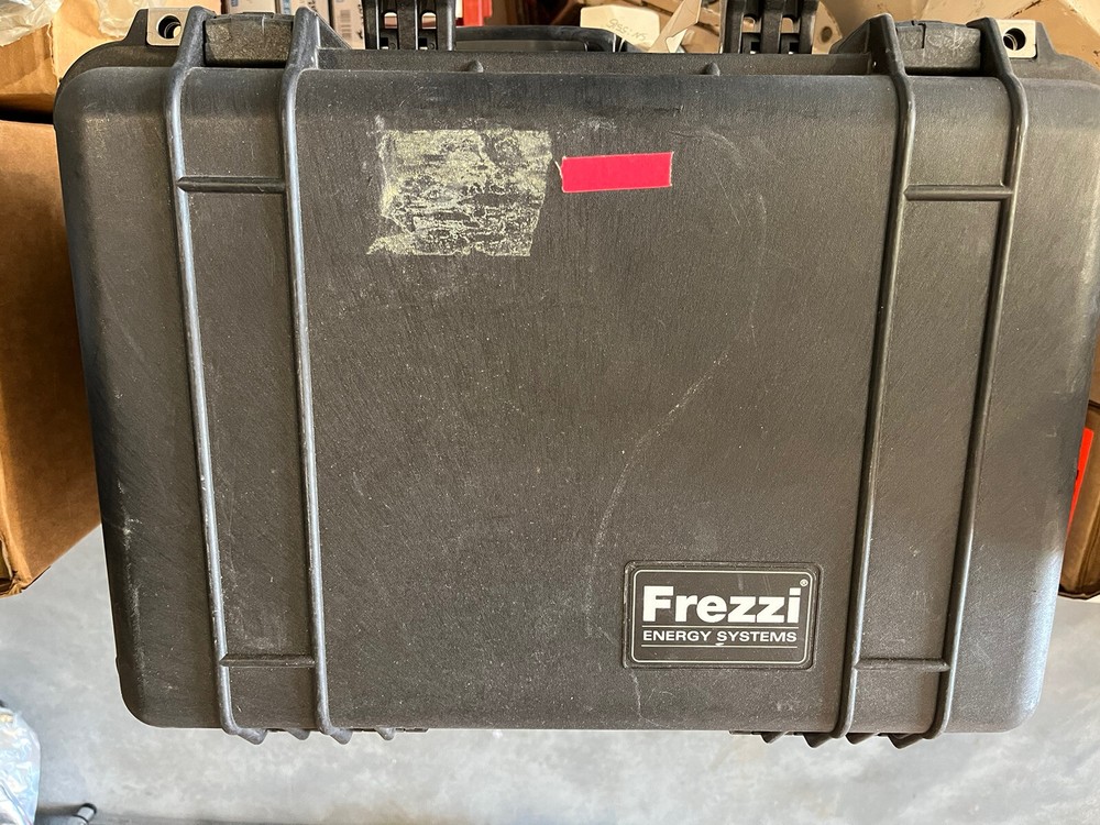 Frezzi Dimmer Mini-Fill On-Camera Light Kit With Case