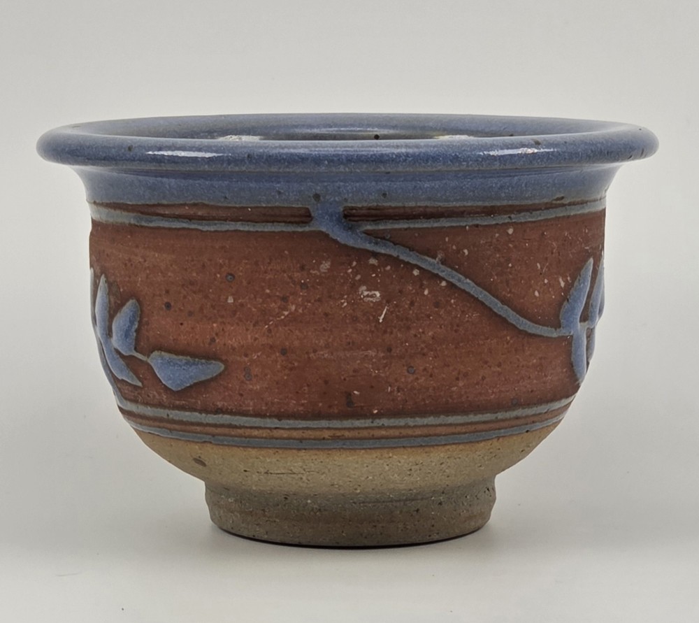 Stoneware Pottery Planter Pot Rustic Glossy Blue Raised Leaf Reddish Matte Small