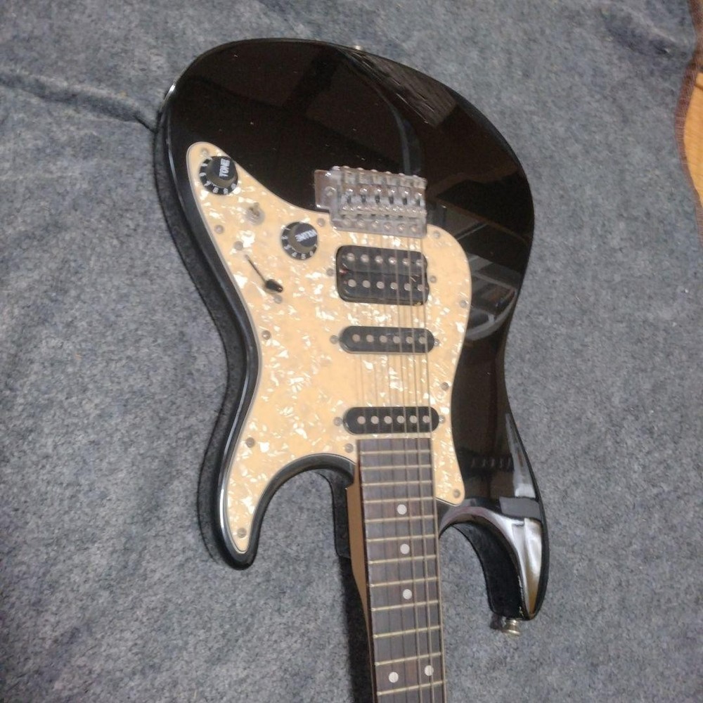 Bacchus SSH coil tap equipped model electric guitar