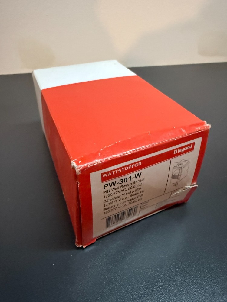 New Legrand Wattstopper PW-301-W PIR Wall Switch Occupancy Sensor