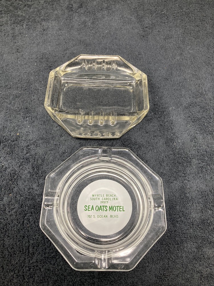 2 glass ashtrays