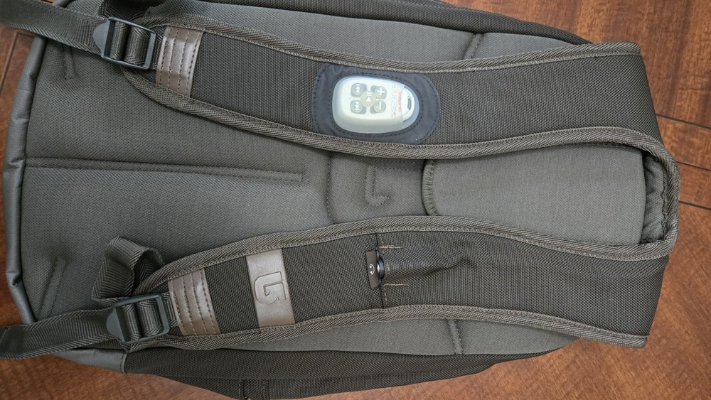 Burton AUDEX iPod Backpack Brown & Green Snowboard Ski