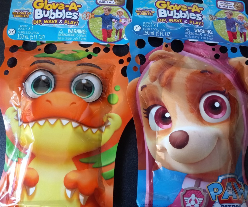📫(2 pack )ZURU Glove-A-Bubbles Bubble Maker. Lot#2