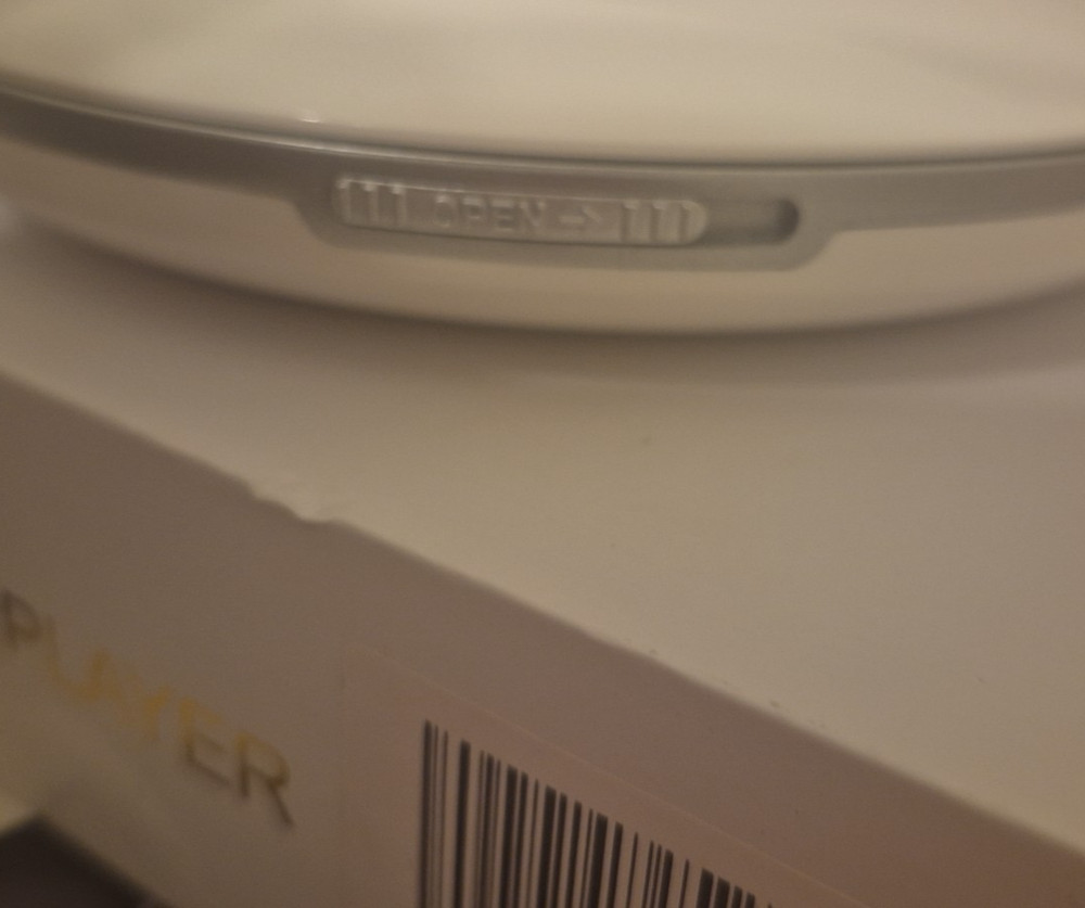 NWT Vintage CD Player Portable Compact CD Discman