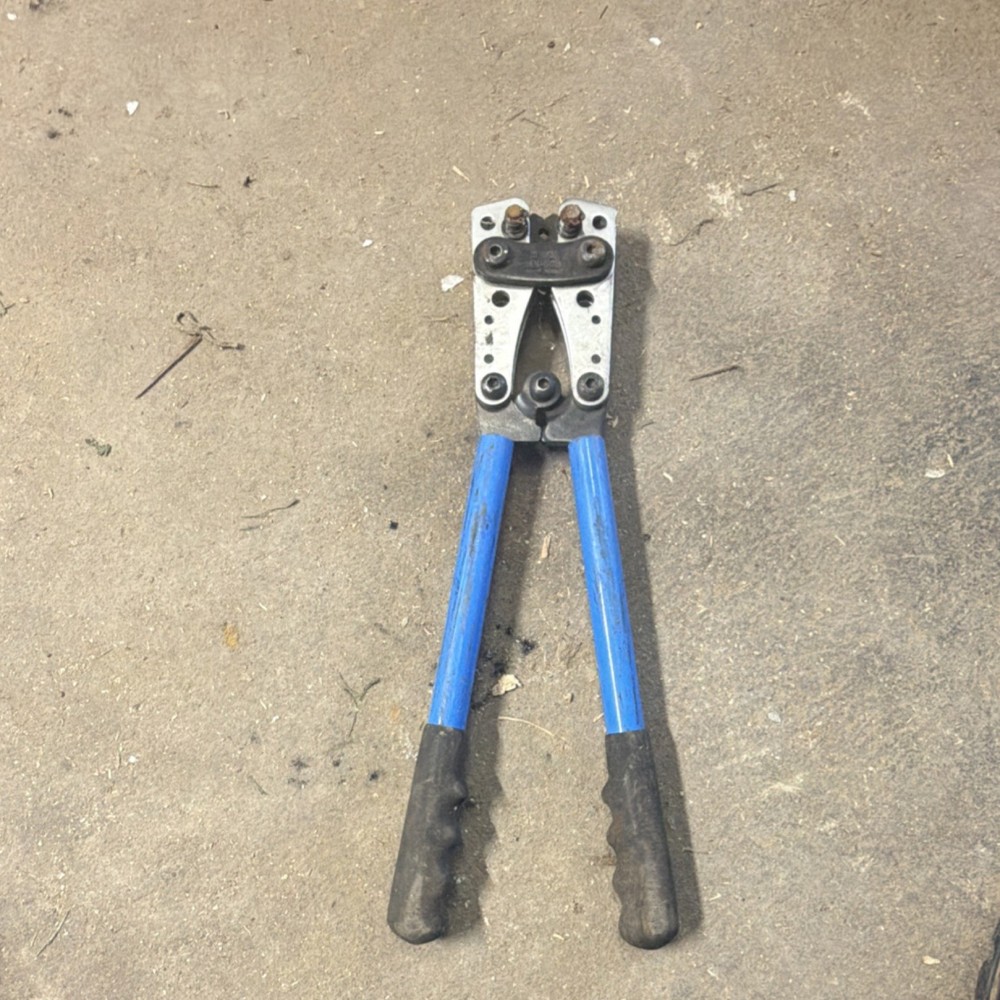 Heavy Duty Crimping Tool with Blue Handles