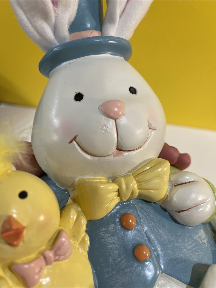 Cracker Barrel Light Up Bunny With Chick Color Changing Easter Decor