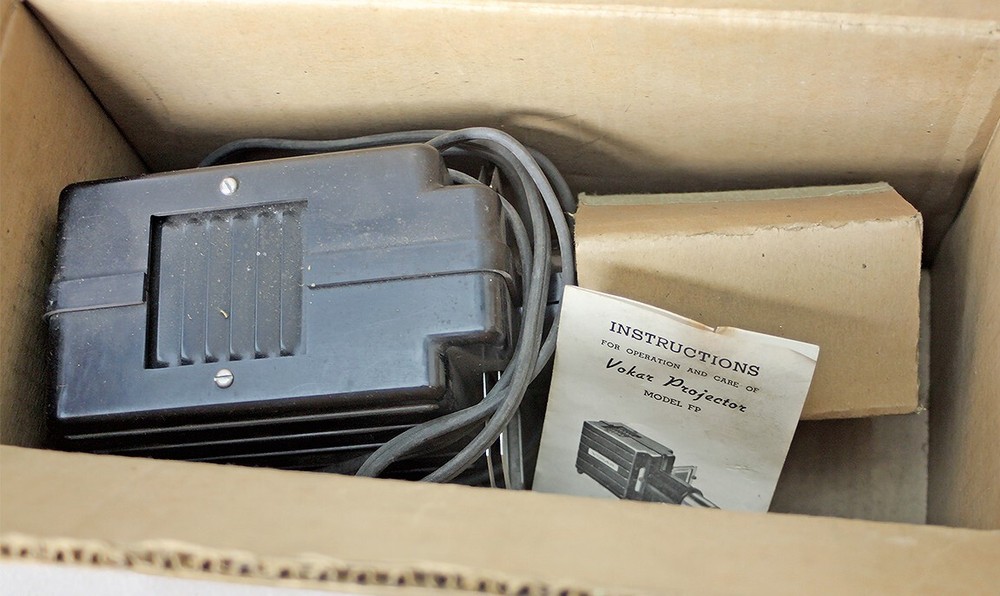 Vokar Bakelite Slide Projector