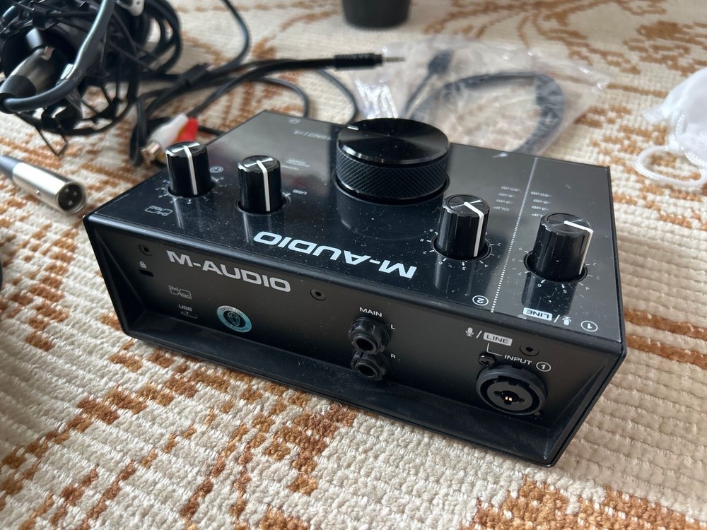 M-Audio Air 192 | 4 Vocal Studio Pro USB Audio Interface