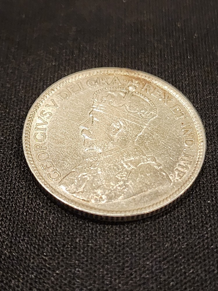 1917 Canada 25 Cents Silver Coin