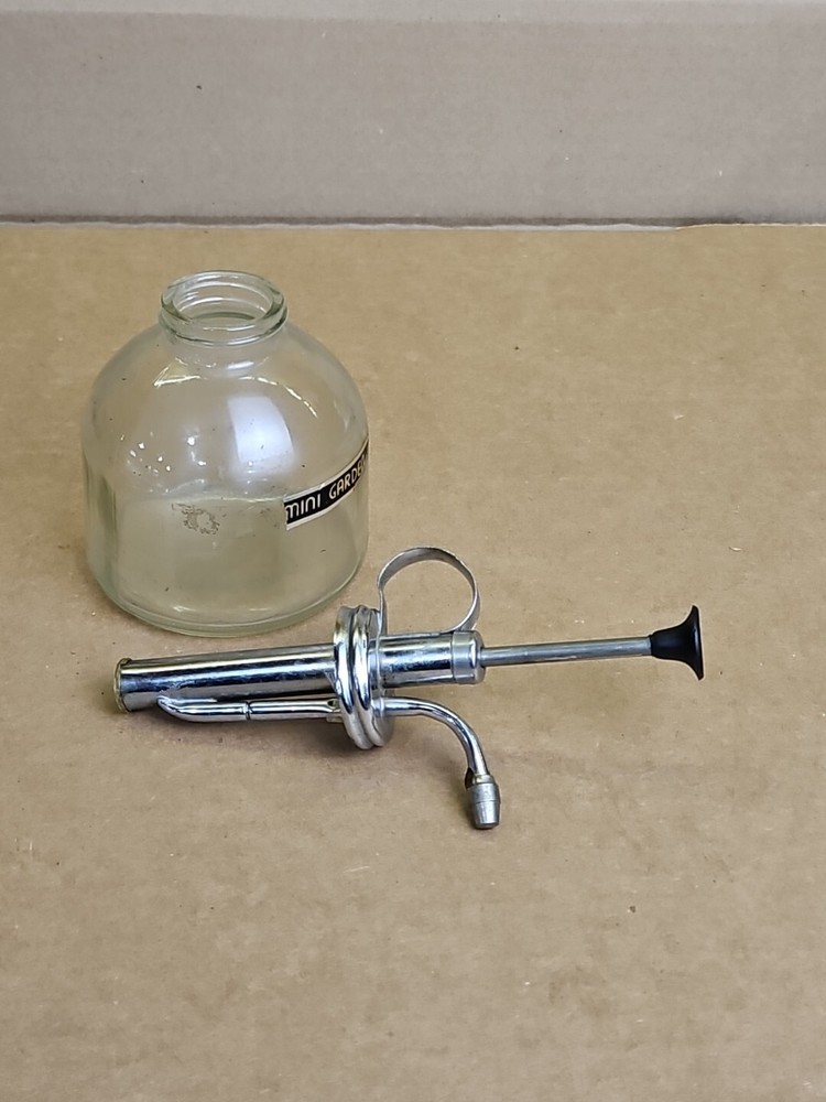Vintage Spritzer Atomizer Bottle Pump Made In Tiawan # 10