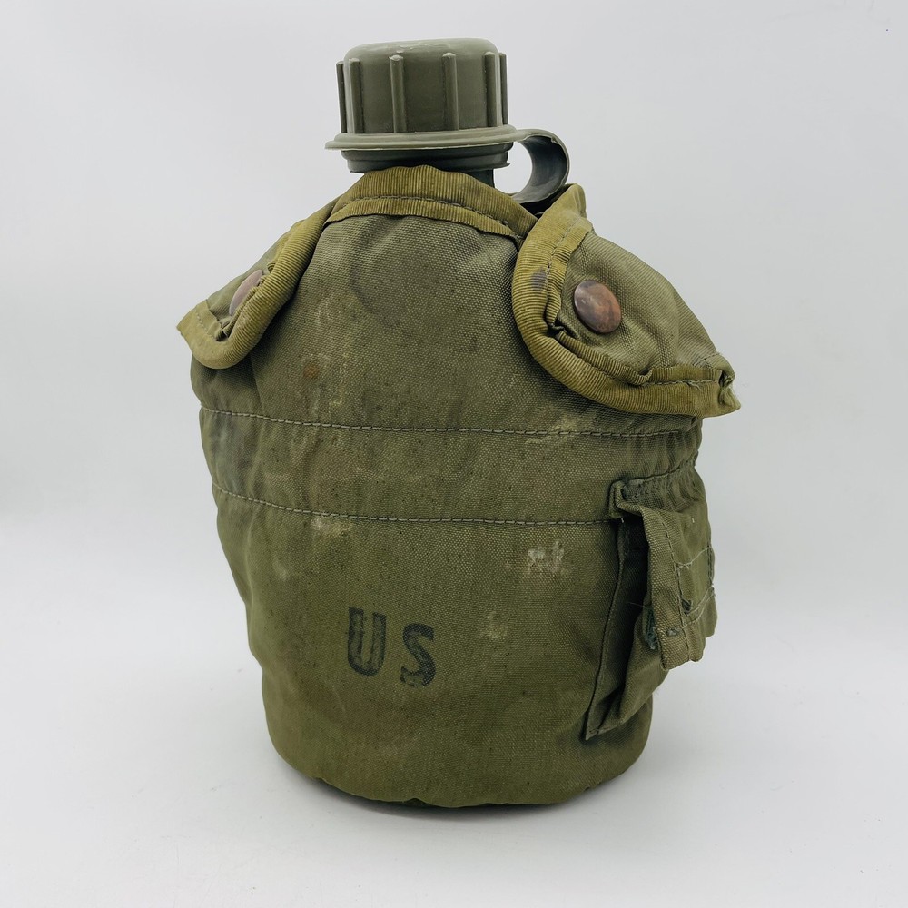 US Army Issue Canteen and Vinyl Cover