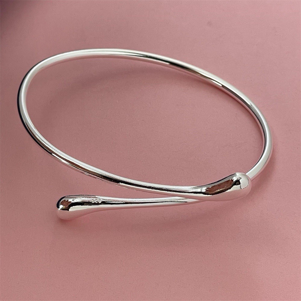 Solid Sterling Silver Womens Hammered Bracelet Bangle With A Gift Bag Adjustable