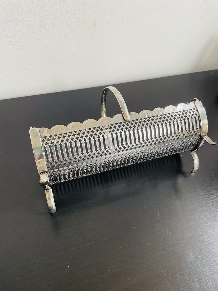 VTG Silver Plated Reticulated Decorative Biscuit, Cracker Caddy