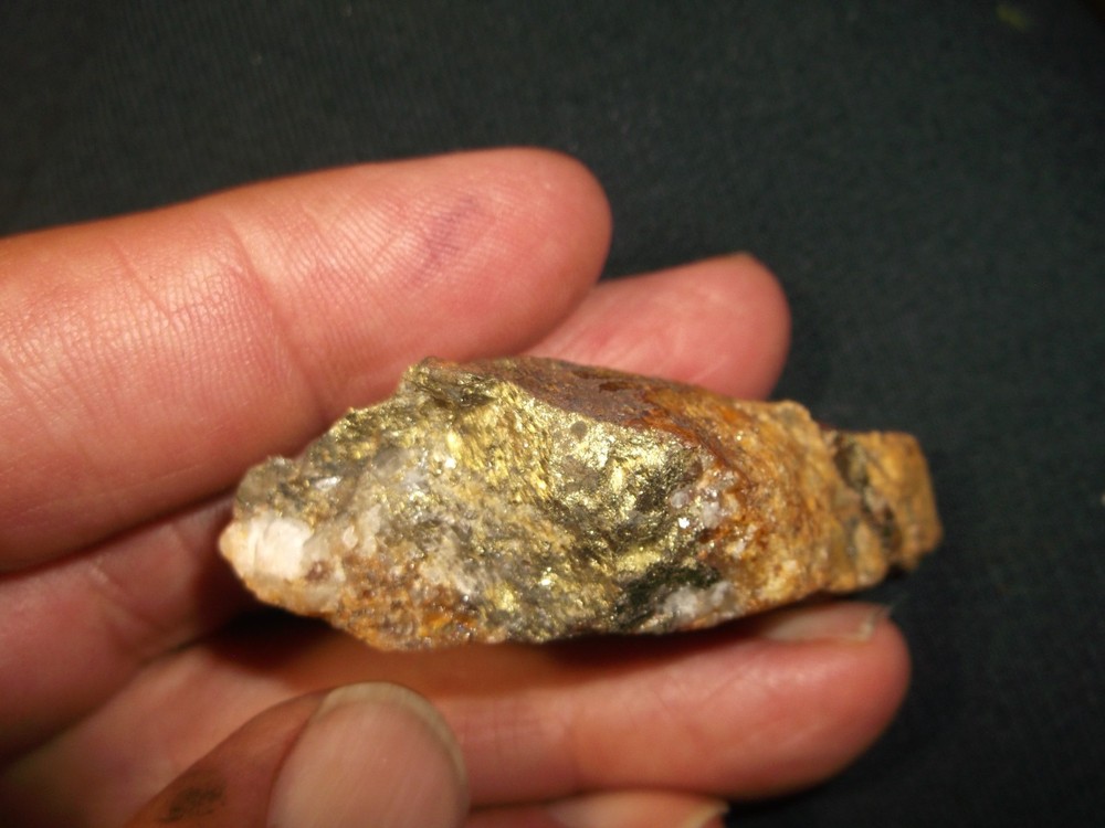 Gold, silver, copper, 45 grams samples ,ore high grade .