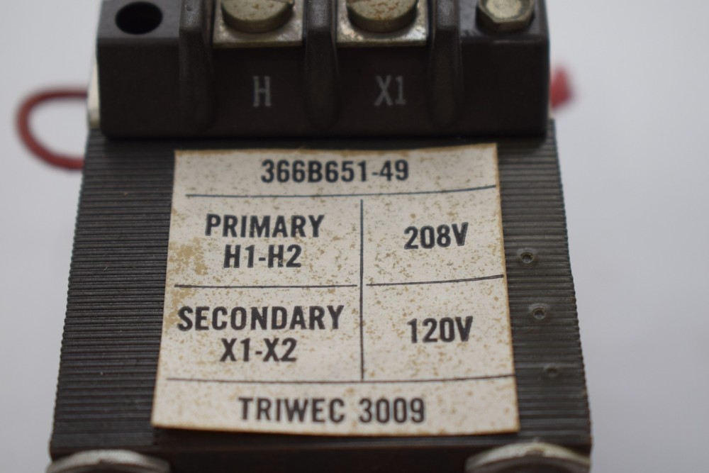 Triwec 3009 366B651-49 Transformer 208V 120V