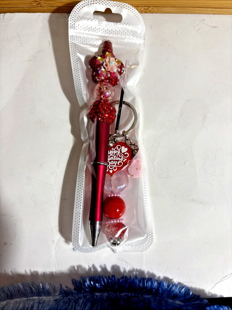 HAND MADE BEAD PEN & KEY CHAIN & Valentines