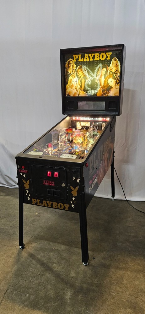PLAYBOY Pinball Machine - Stern 2002 - 2006