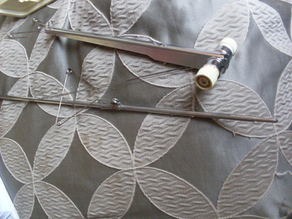 .Singer/studio/ Sk 560 Electronic KNitting machine