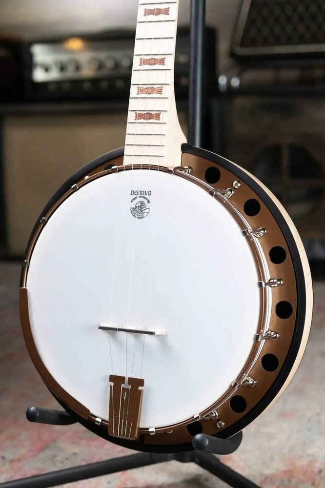 Deering Goodtime Two 5-String with Resonator Banjo