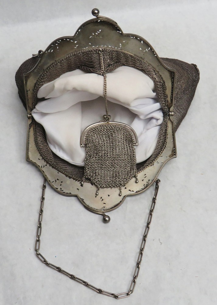 VICTORIAN ERA GERMAN 800 SILVER MESH PURSE WITH MINI SILVER BAG INSIDE
