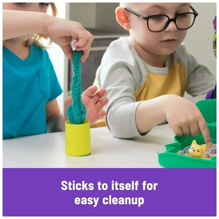 Diggin’ Dog Park Set with 1.5lbs Play Sand & Tools