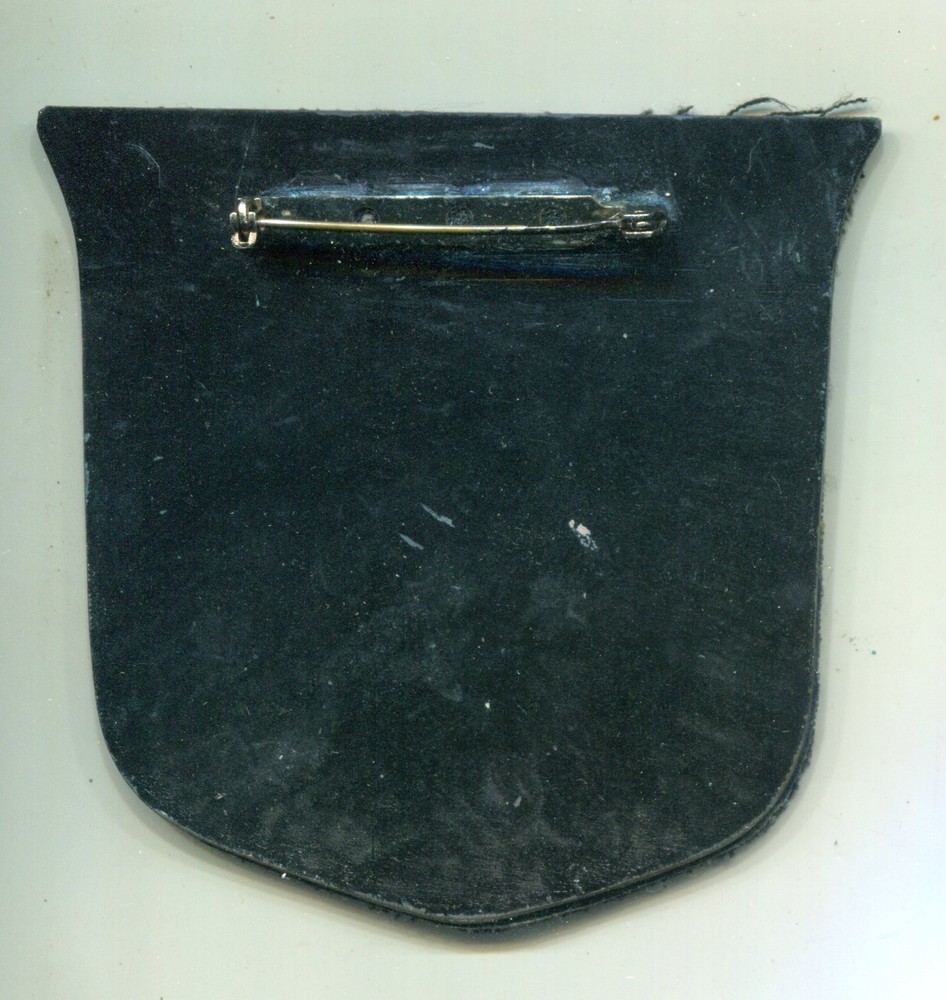 Studebaker Pin, Fabric on Metal