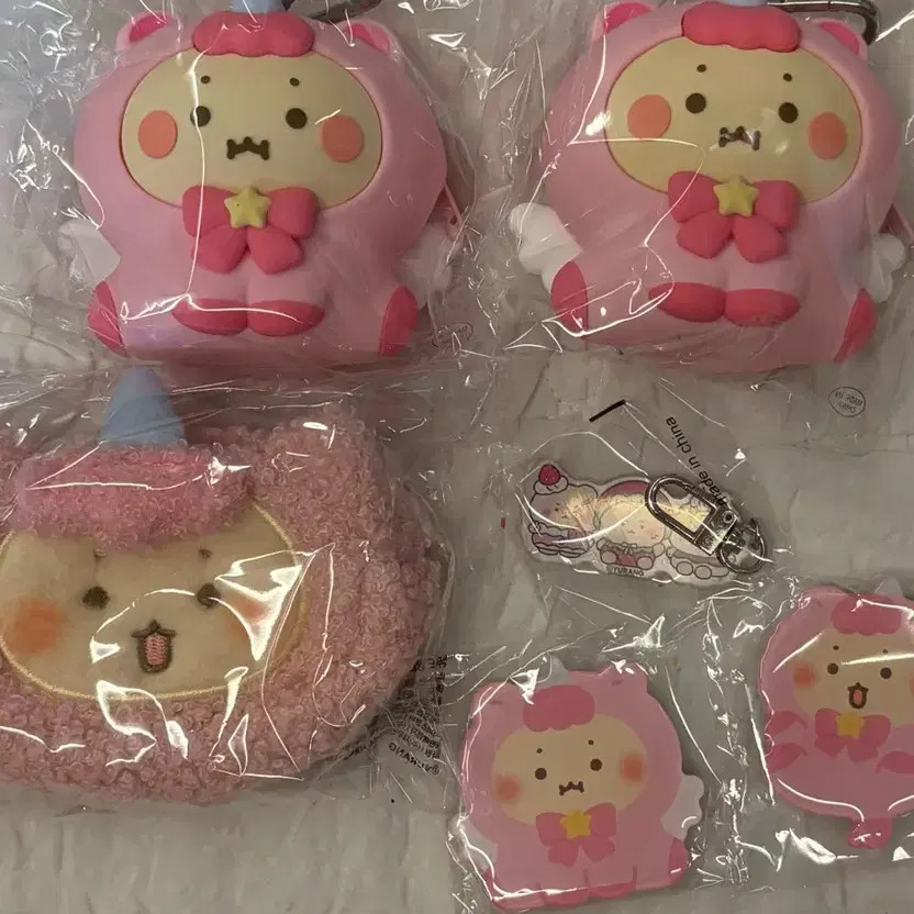GomGom Silicone Pouch Keyring Crystal Wallet