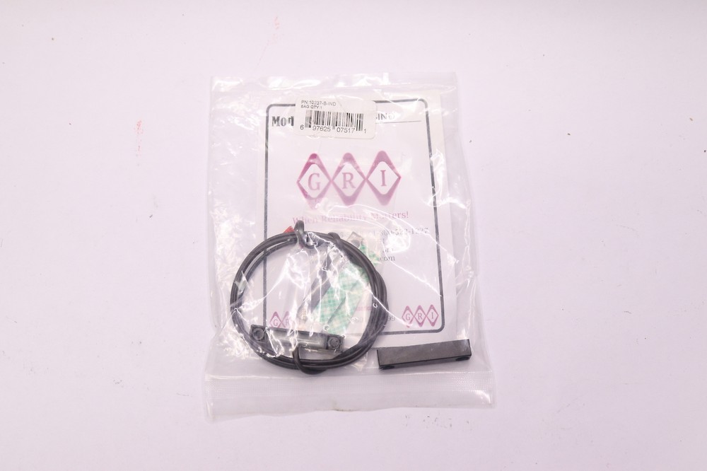 GRI Surface Mount Contact Black 10237BIND