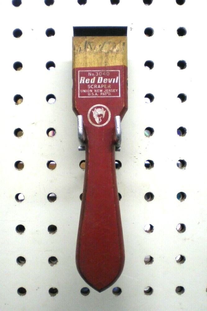 Red Devil wood paint scraper No. 3040