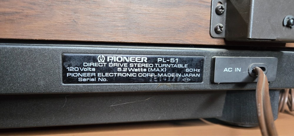 Pioneer PL 51 Turntable