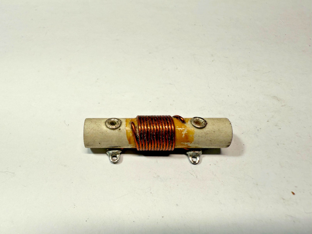 Pair of 1 uH Ceramic Core Chokes