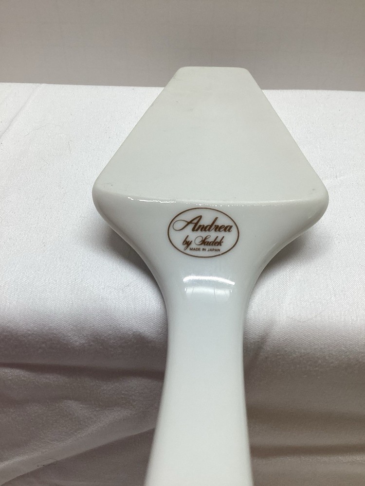 Andrea by Sadek Ceramic Holiday Cake Server