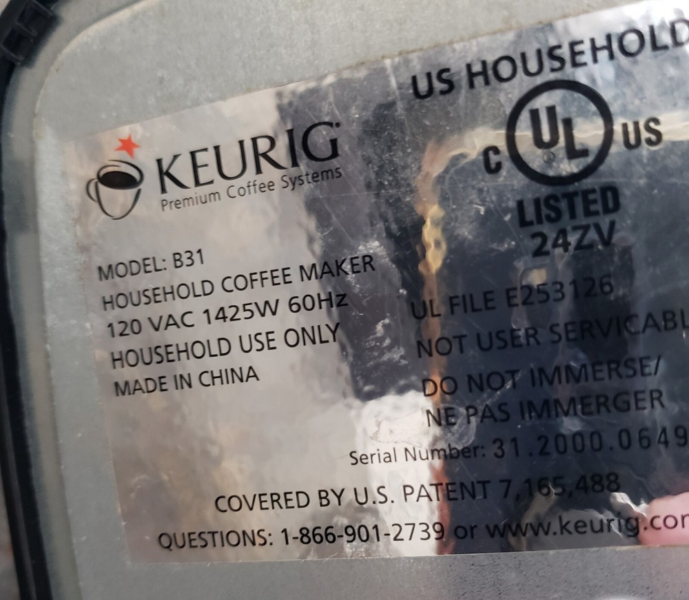 Keurig B31 Coffee Machine Retractable Cord Single Cup Mini Space Saver