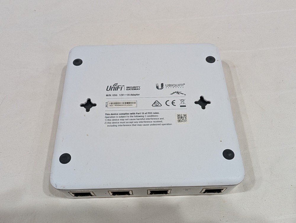 Ubiquiti UniFi Security Gateway (Model: USG)